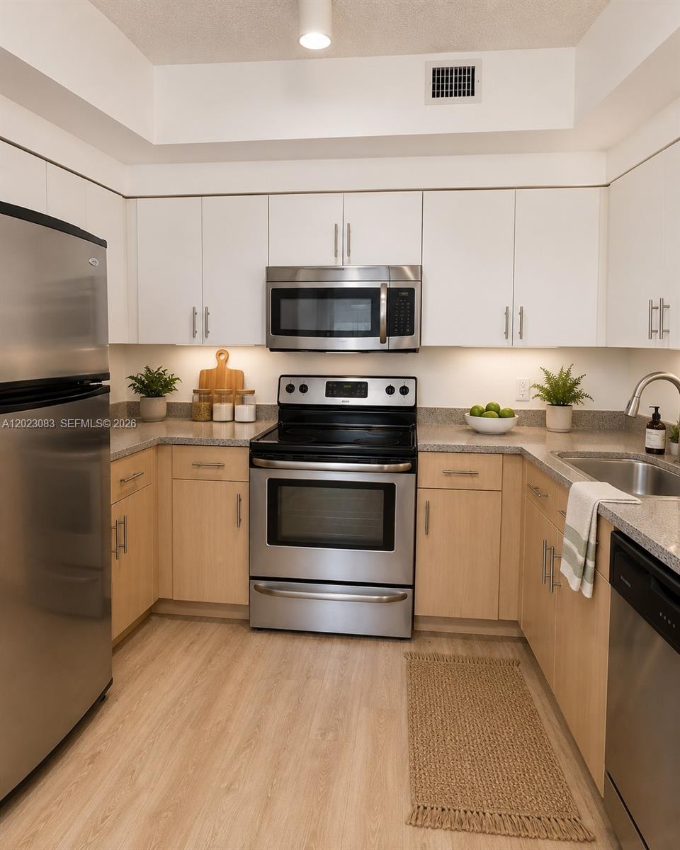 Step into a bright and inviting 2/2 corner condo that feels like home from the moment you walk in. Located on the first floor of a quiet, gated community, it offers comfort, privacy, and the convenience you’ve been looking for. The open layout is filled with natural light, featuring a spacious living area and kitchen with plenty of storage and counter space ideal for cooking or simply relaxing at the end of the day. The primary bedroom includes a large walk-in closet and private bath, Residents enjoy a resort-style pool, fitness center, and clubhouse. This condo is move-in ready, allows immediate rentals (up to two times per year, six months each), and welcomes one small pet. whether you’re looking for a comfortable place to live or a solid investment with great potential.