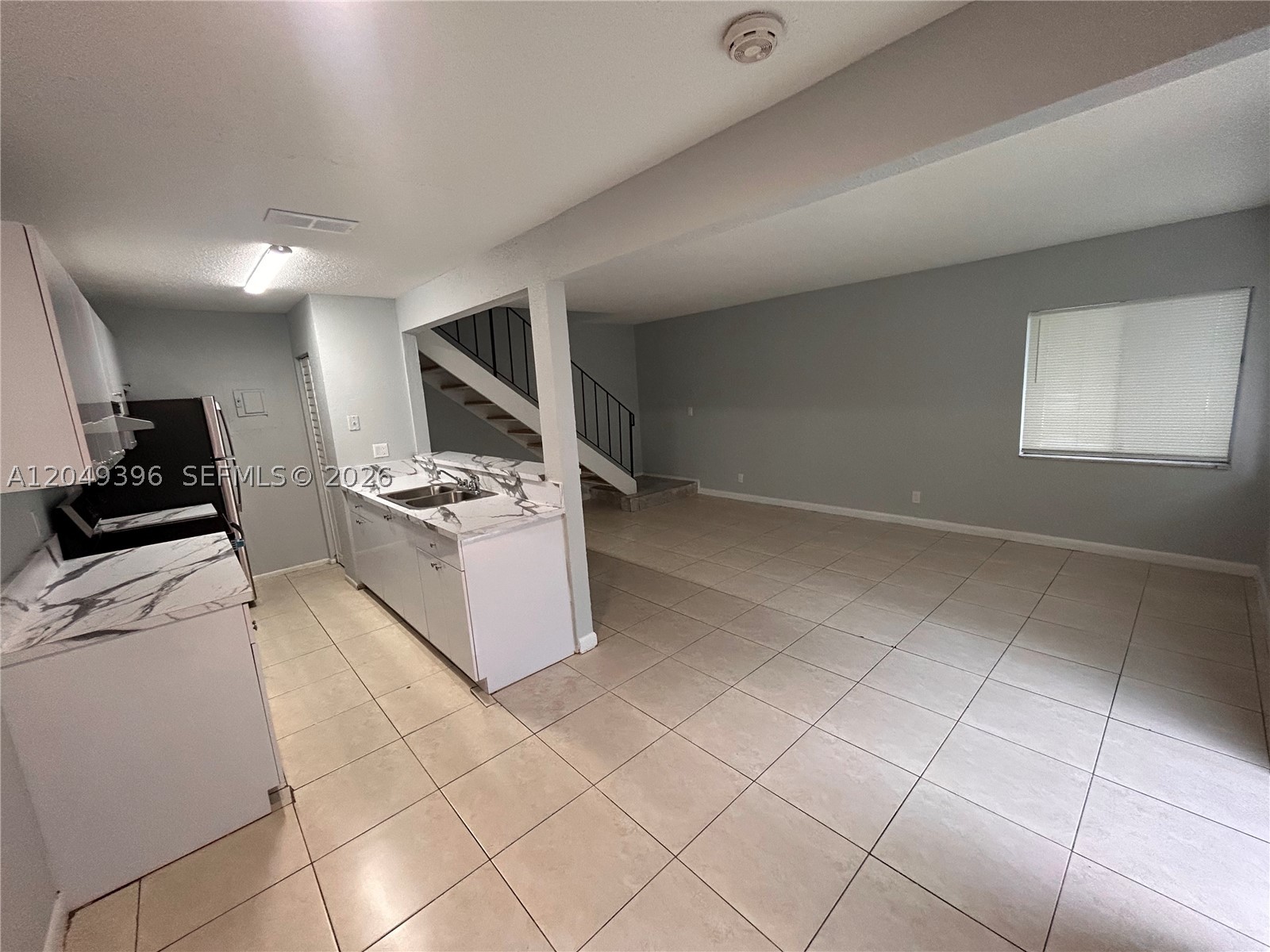 DELRAY ESTATES CONDO PH I - Residential Lease