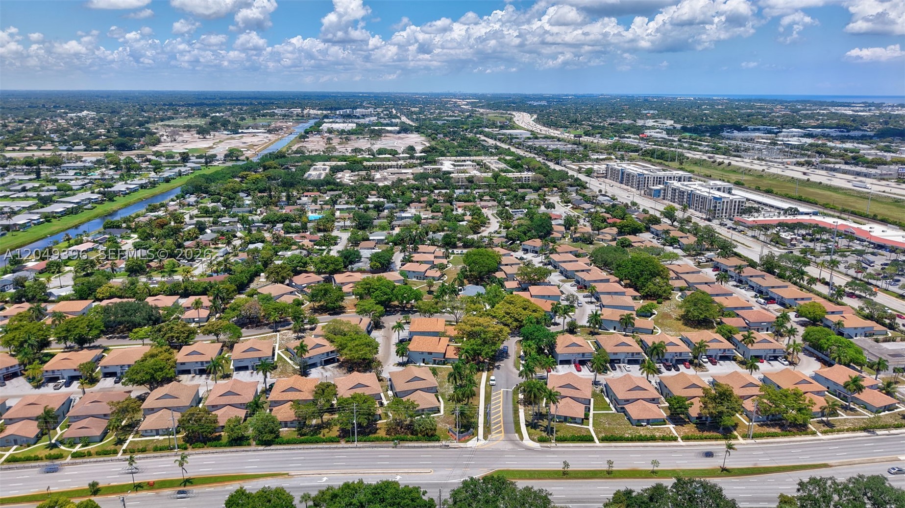 DELRAY ESTATES CONDO PH I - Residential Lease