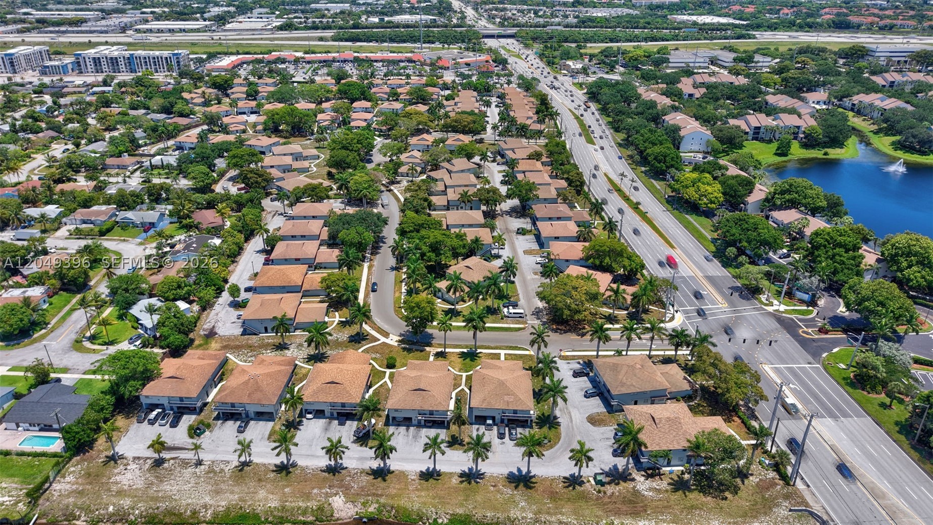 DELRAY ESTATES CONDO PH I - Residential Lease