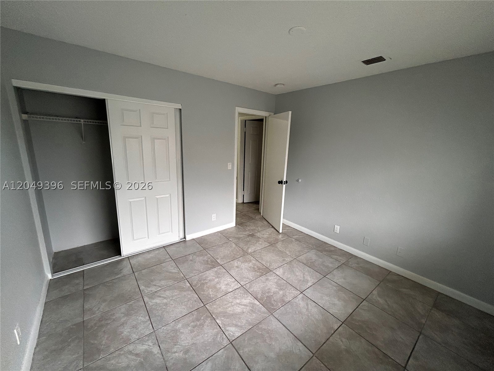 DELRAY ESTATES CONDO PH I - Residential Lease