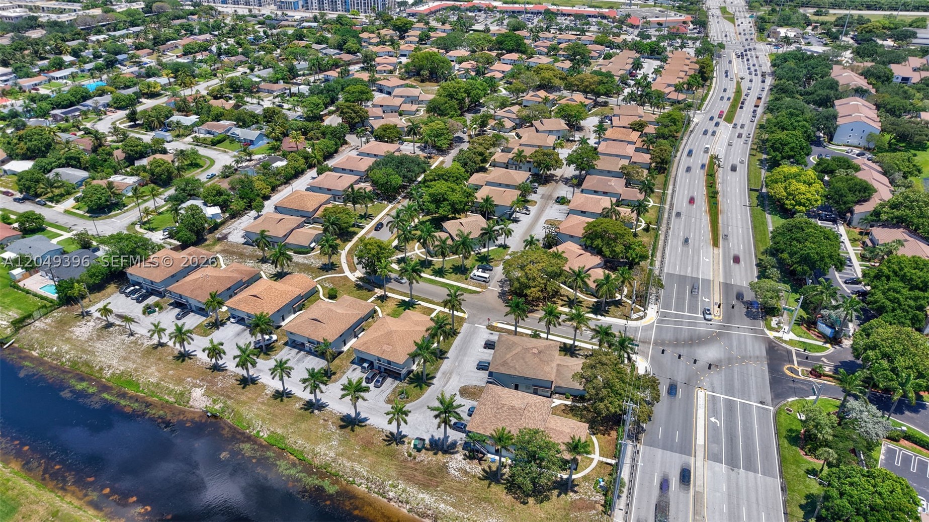 DELRAY ESTATES CONDO PH I - Residential Lease