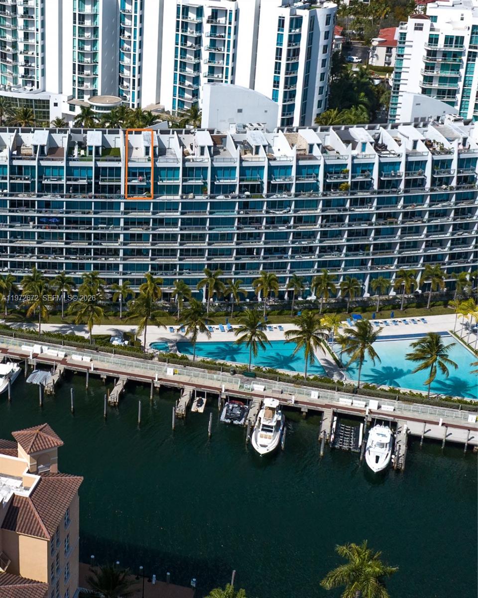 ARTECH RESIDENCES AT AVEN - Residential