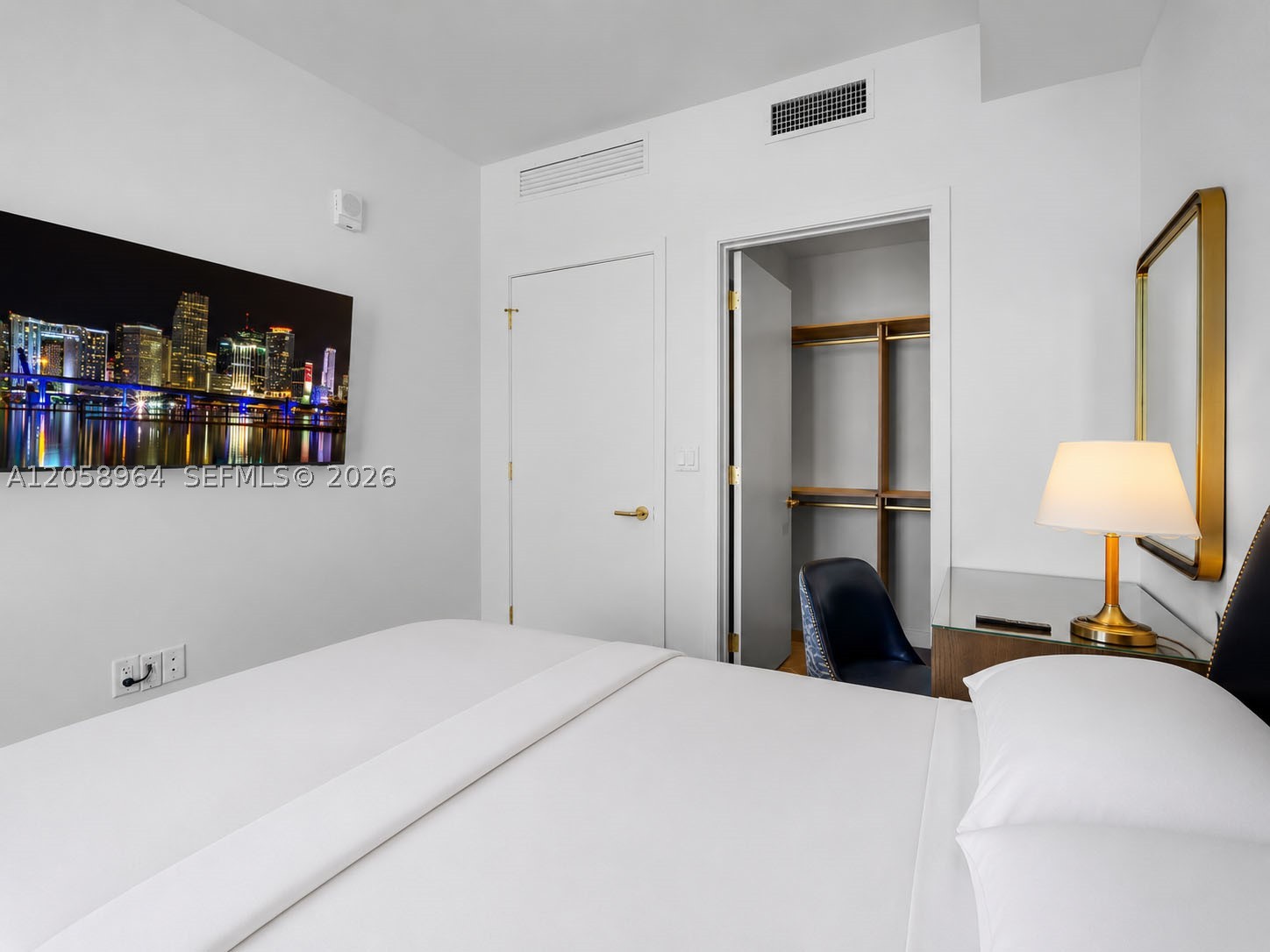 NOMAD WYNWOOD RESIDENCES - Residential