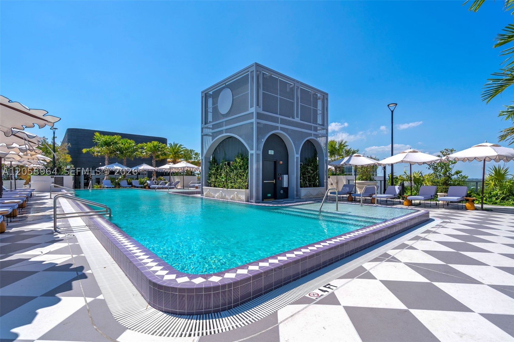NOMAD WYNWOOD RESIDENCES - Residential
