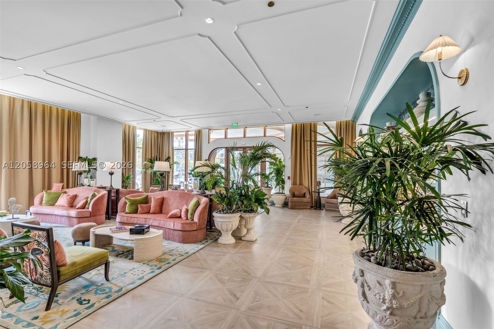 NOMAD WYNWOOD RESIDENCES - Residential