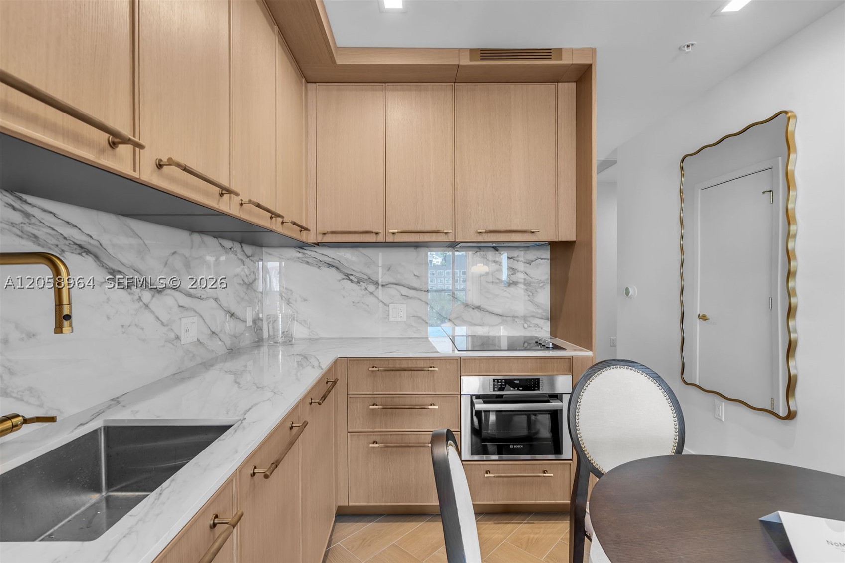 NOMAD WYNWOOD RESIDENCES - Residential