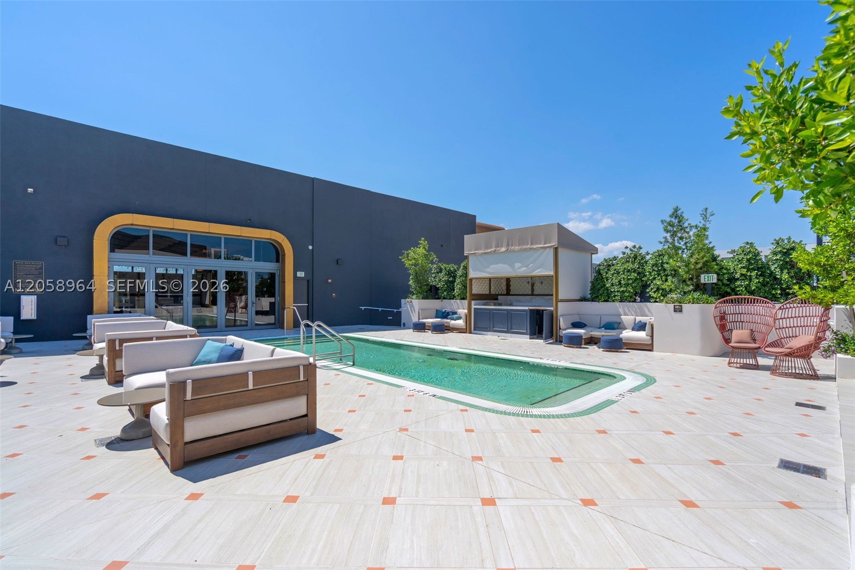 NOMAD WYNWOOD RESIDENCES - Residential