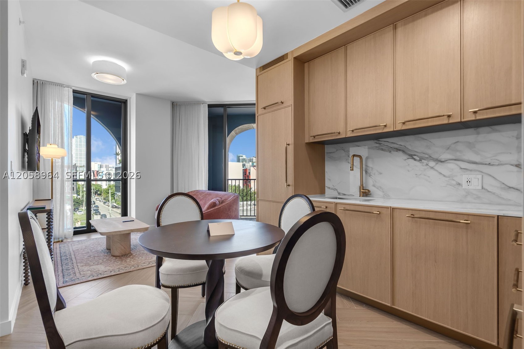 NOMAD WYNWOOD RESIDENCES - Residential