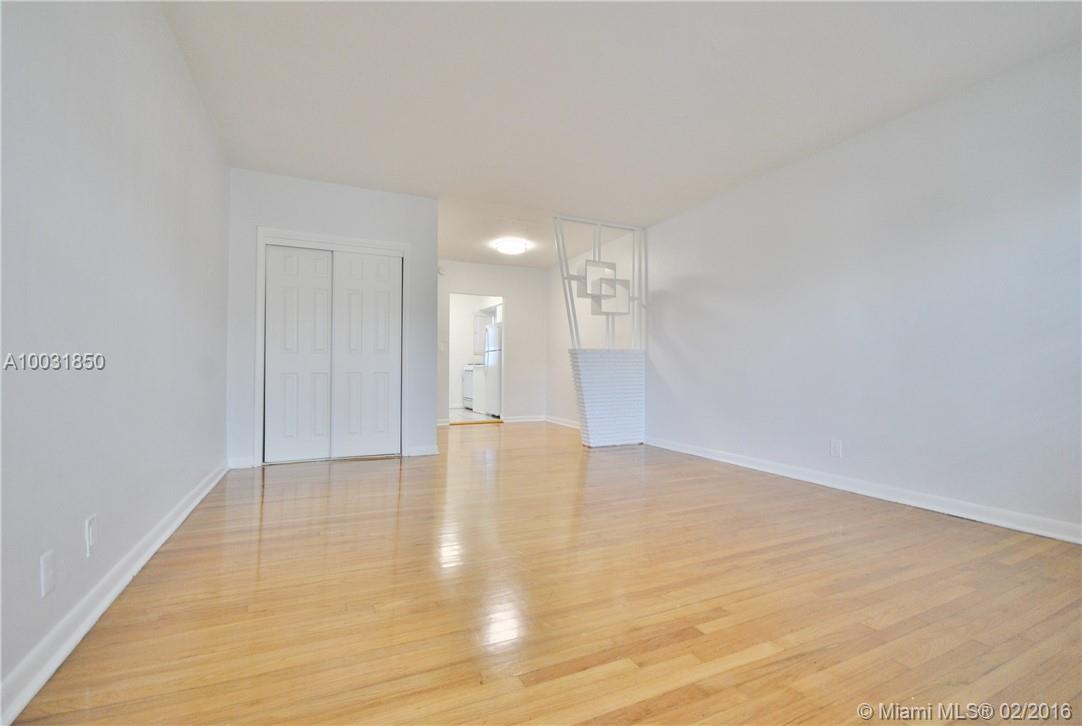 RITZ ROYAL PALM II CONDO - Residential Lease