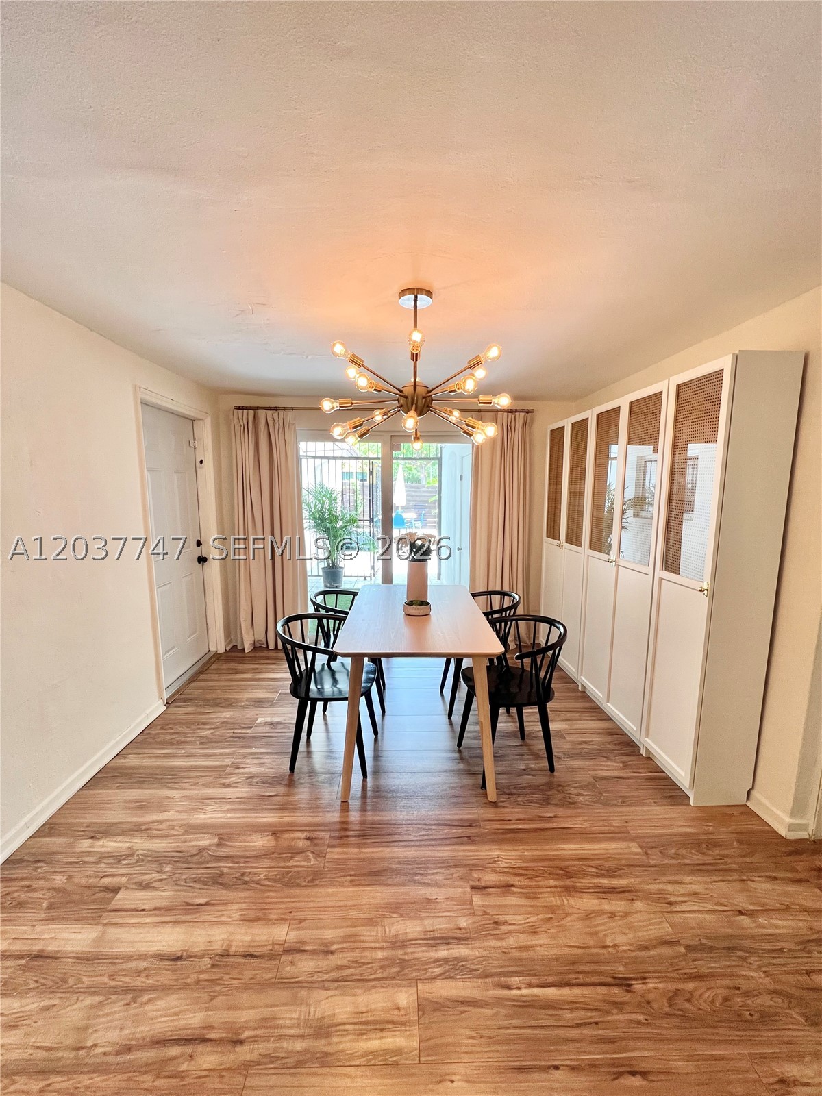 SILVER BLUFF EST SEC C - Residential Lease