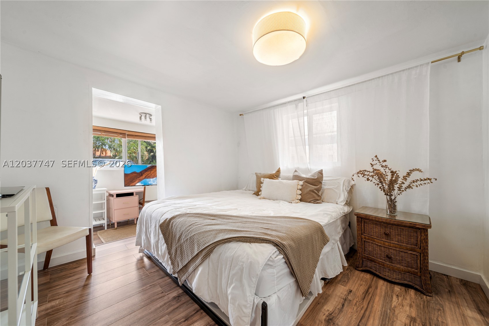 SILVER BLUFF EST SEC C - Residential Lease