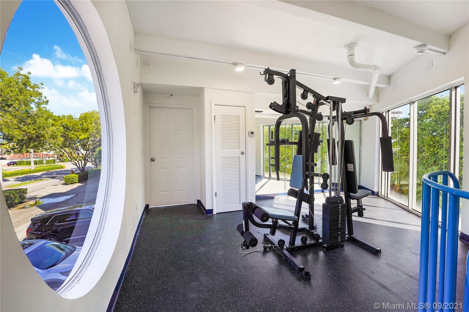 INTRACOASTAL POINT CONDO - Residential