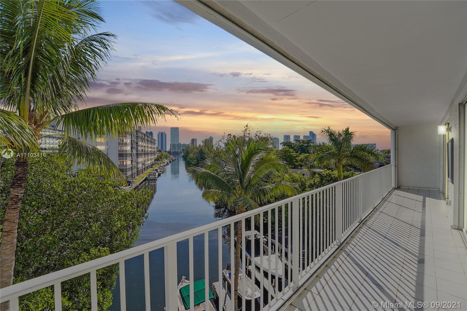 INTRACOASTAL POINT CONDO - Residential
