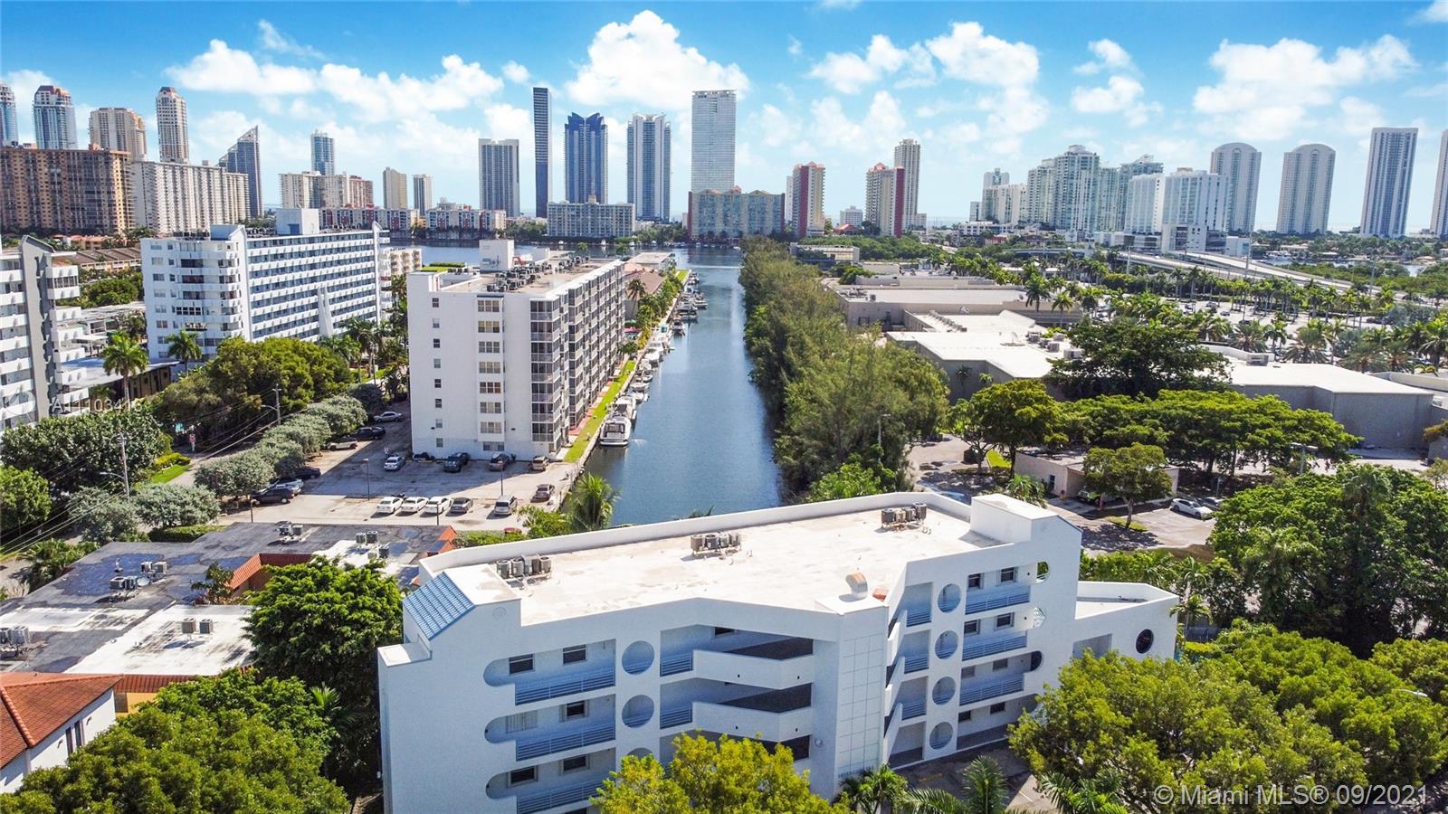 INTRACOASTAL POINT CONDO - Residential