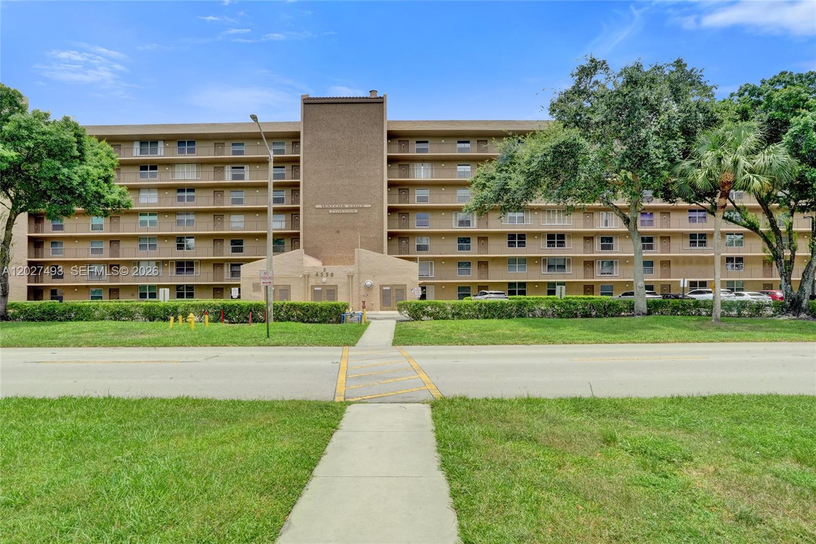 WATERS EDGE TOWERS CONDO - Residential