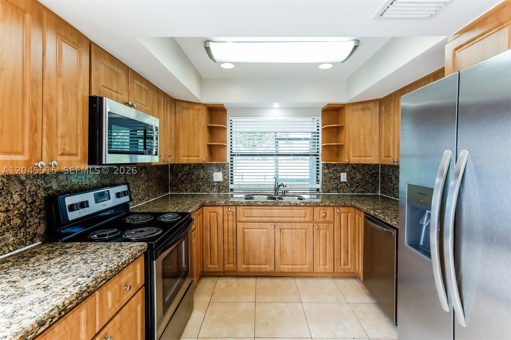 EVERGLADES SUGAR & LAND - Residential Lease