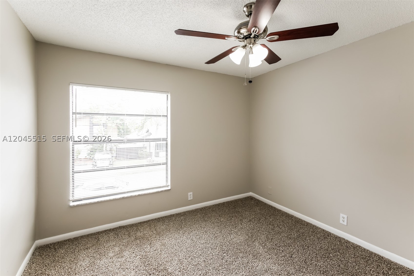 EVERGLADES SUGAR & LAND - Residential Lease