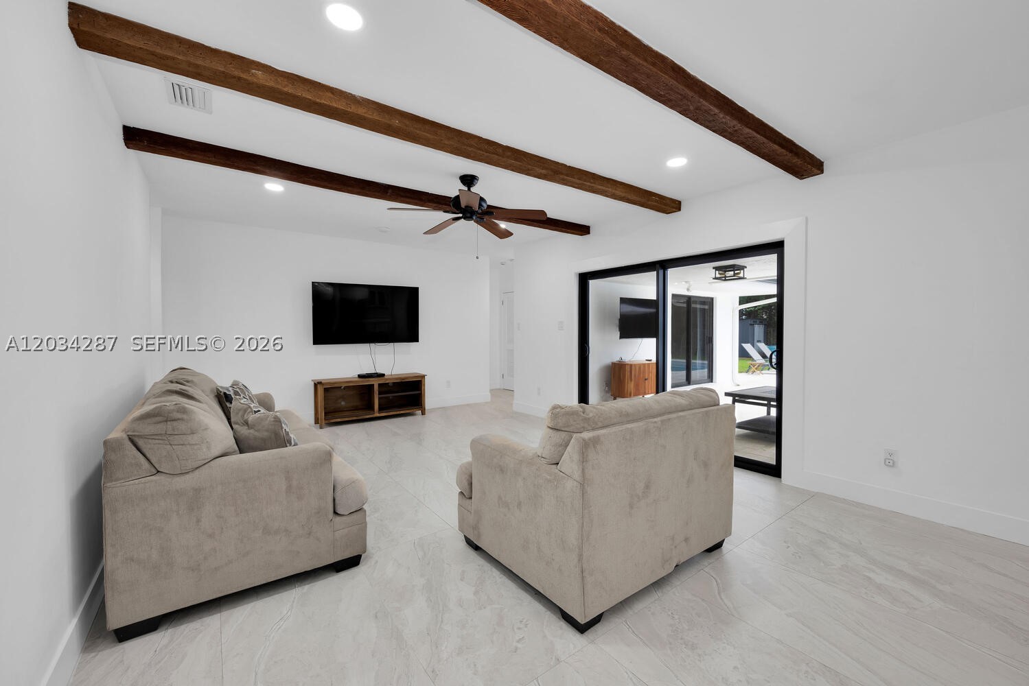 NOB HILL ESTS - Residential Lease