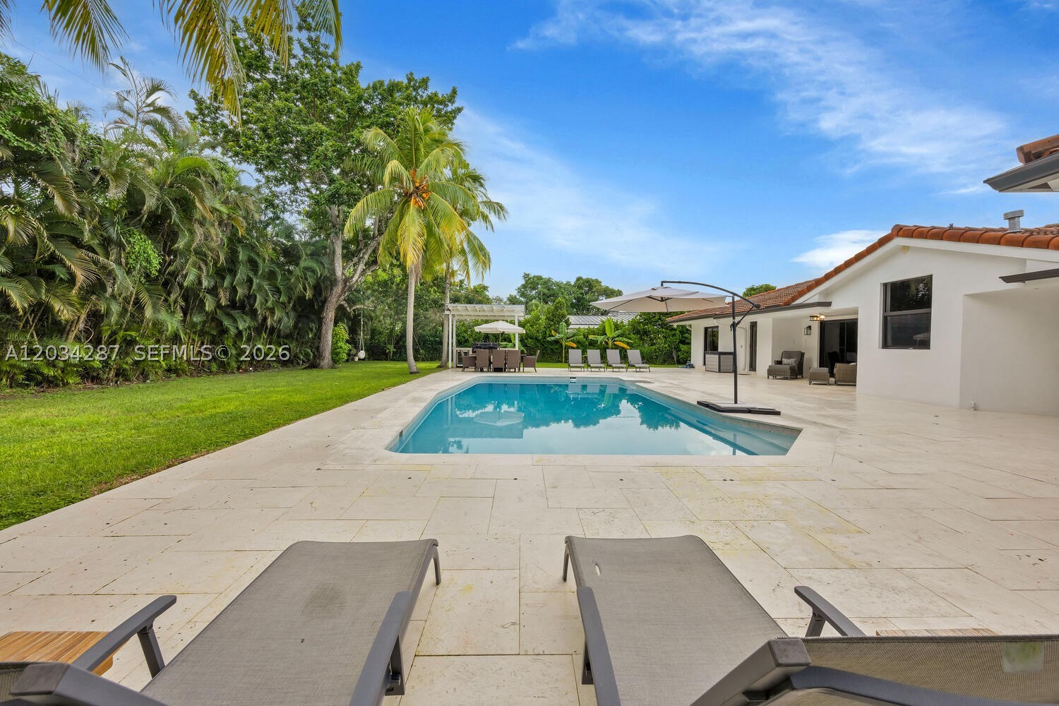 NOB HILL ESTS - Residential Lease