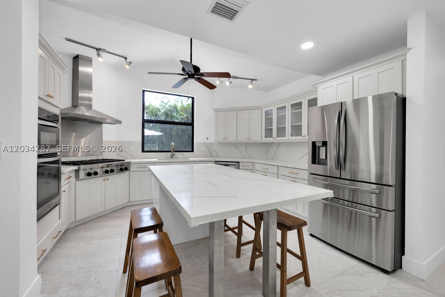 NOB HILL ESTS - Residential Lease