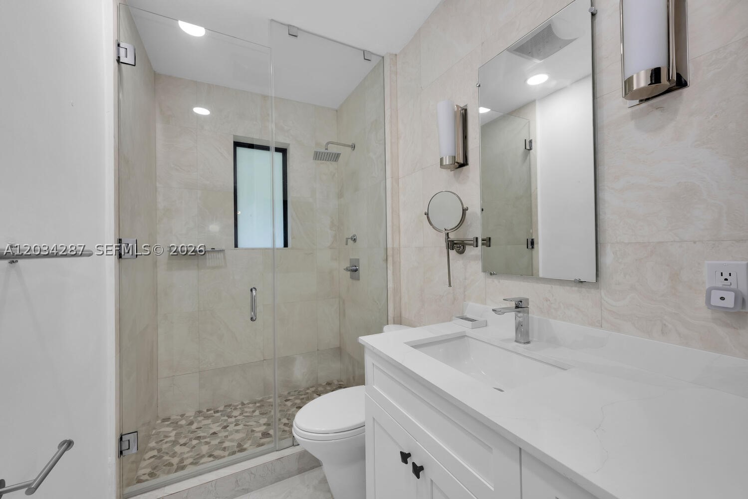 NOB HILL ESTS - Residential Lease
