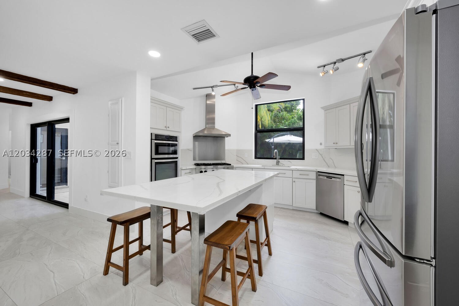 NOB HILL ESTS - Residential Lease