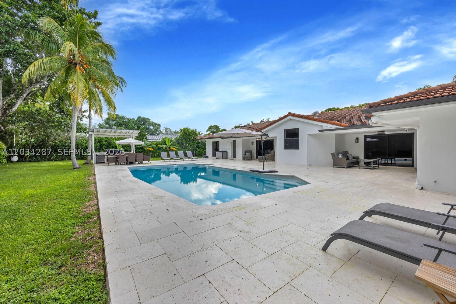 NOB HILL ESTS - Residential Lease