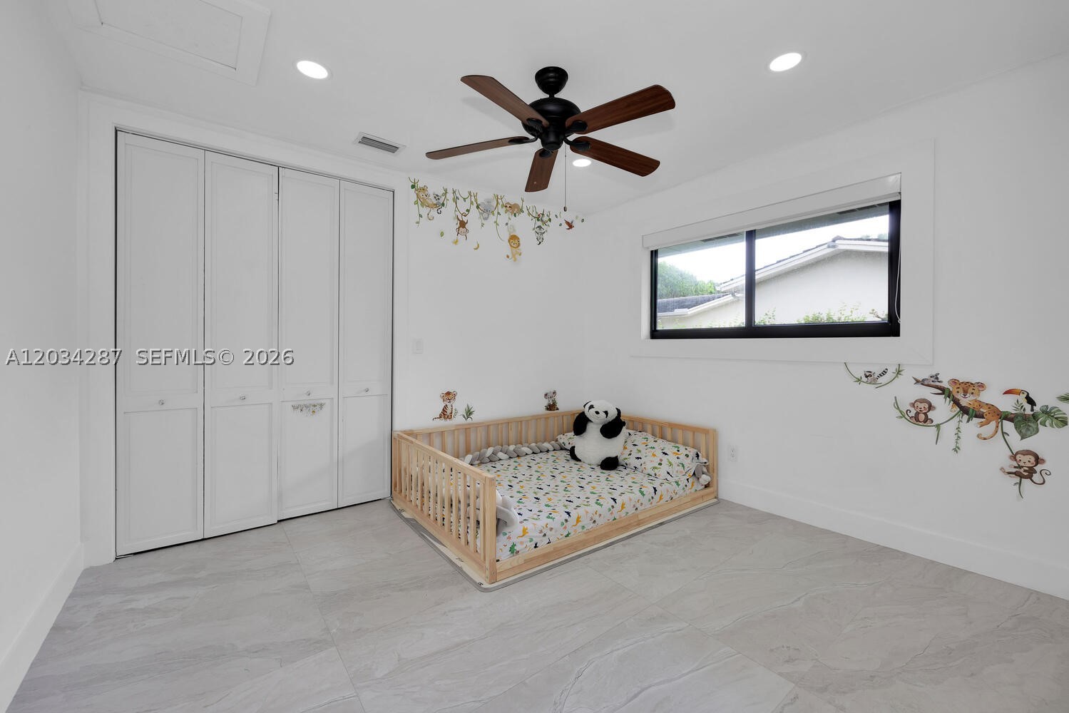 NOB HILL ESTS - Residential Lease