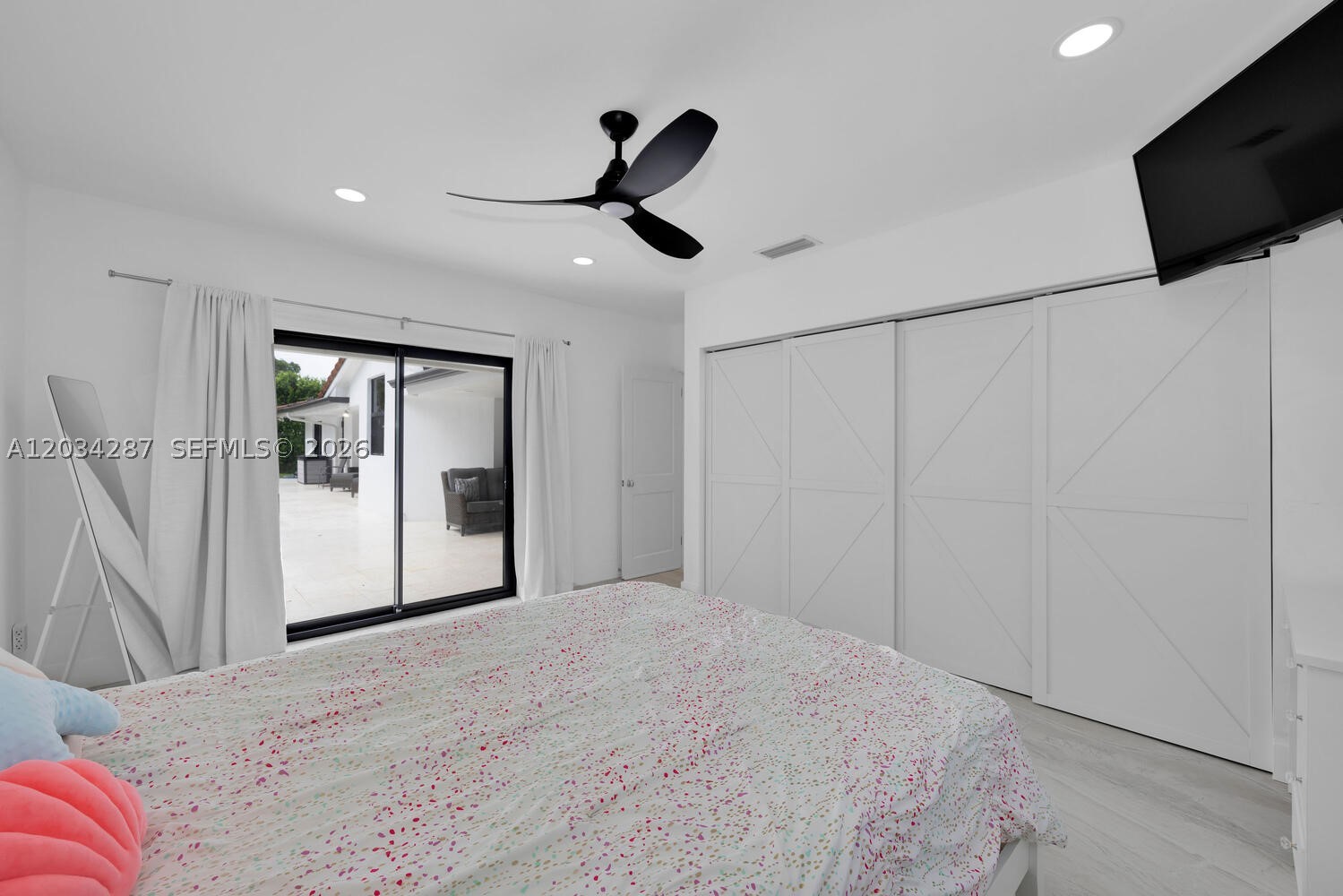 NOB HILL ESTS - Residential Lease