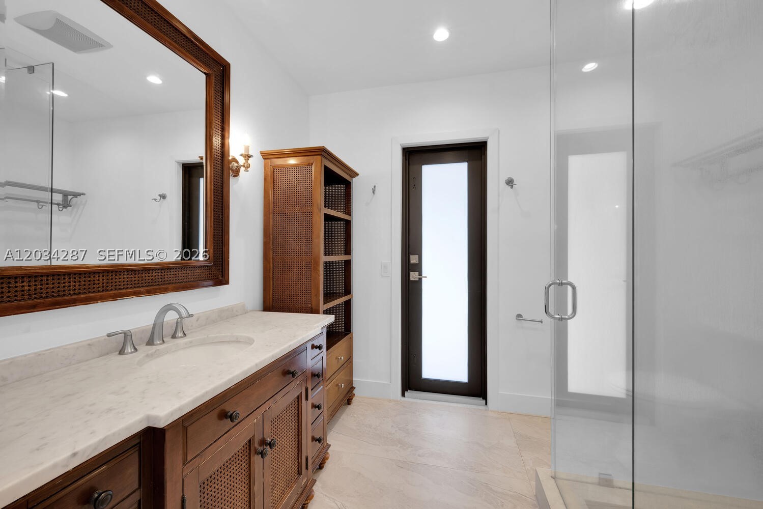 NOB HILL ESTS - Residential Lease