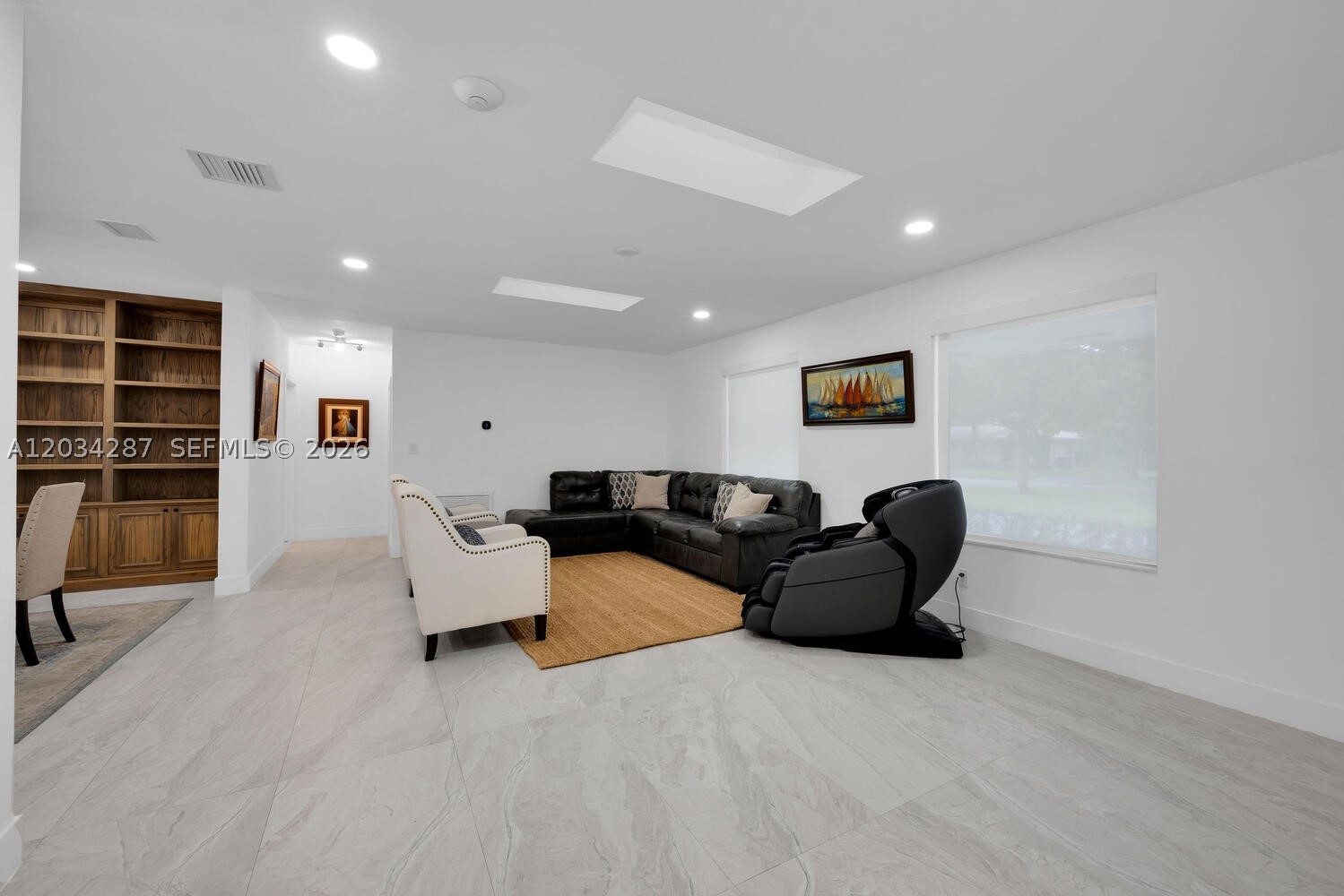 NOB HILL ESTS - Residential Lease