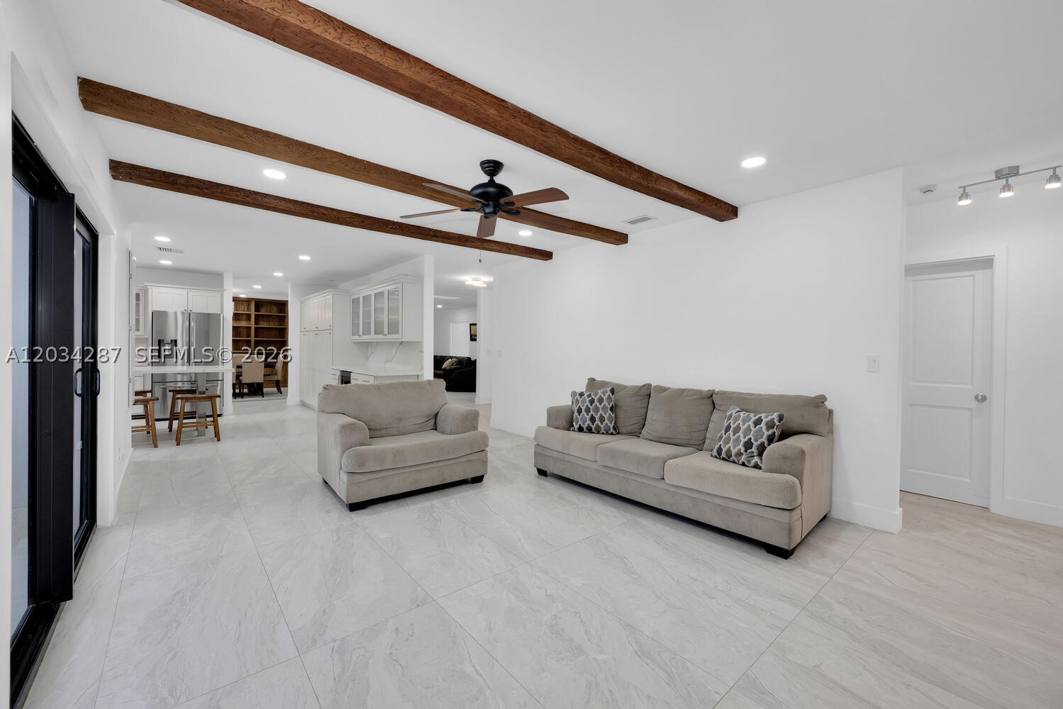 NOB HILL ESTS - Residential Lease