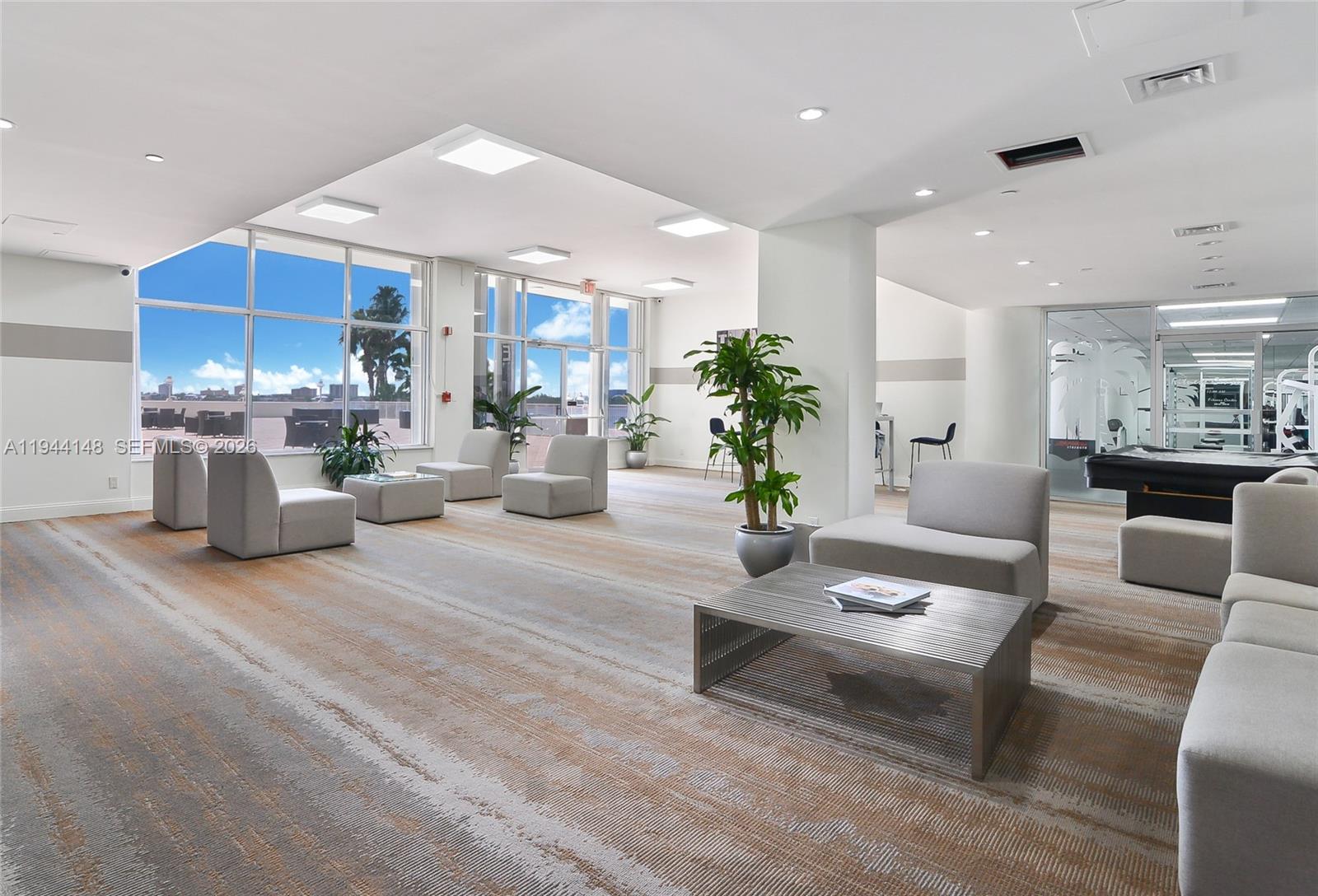 ISLAND POINTE CONDO - Residential