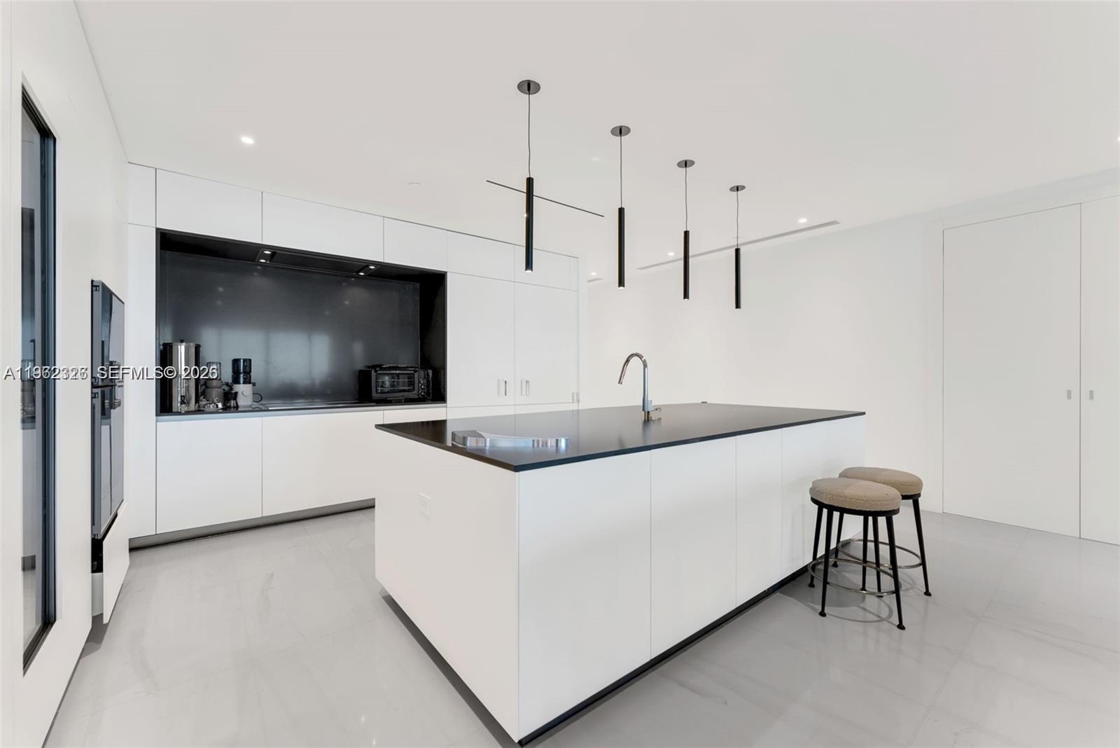Aston Marin Residences - Residential