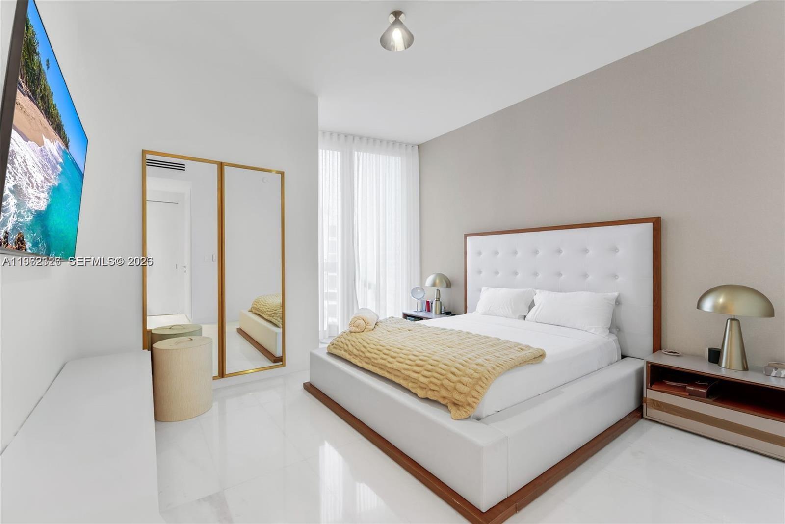Aston Marin Residences - Residential