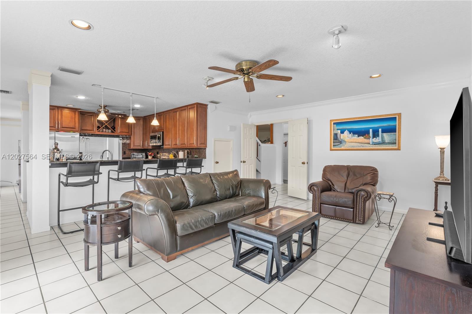 WINSTON PARK - Residential