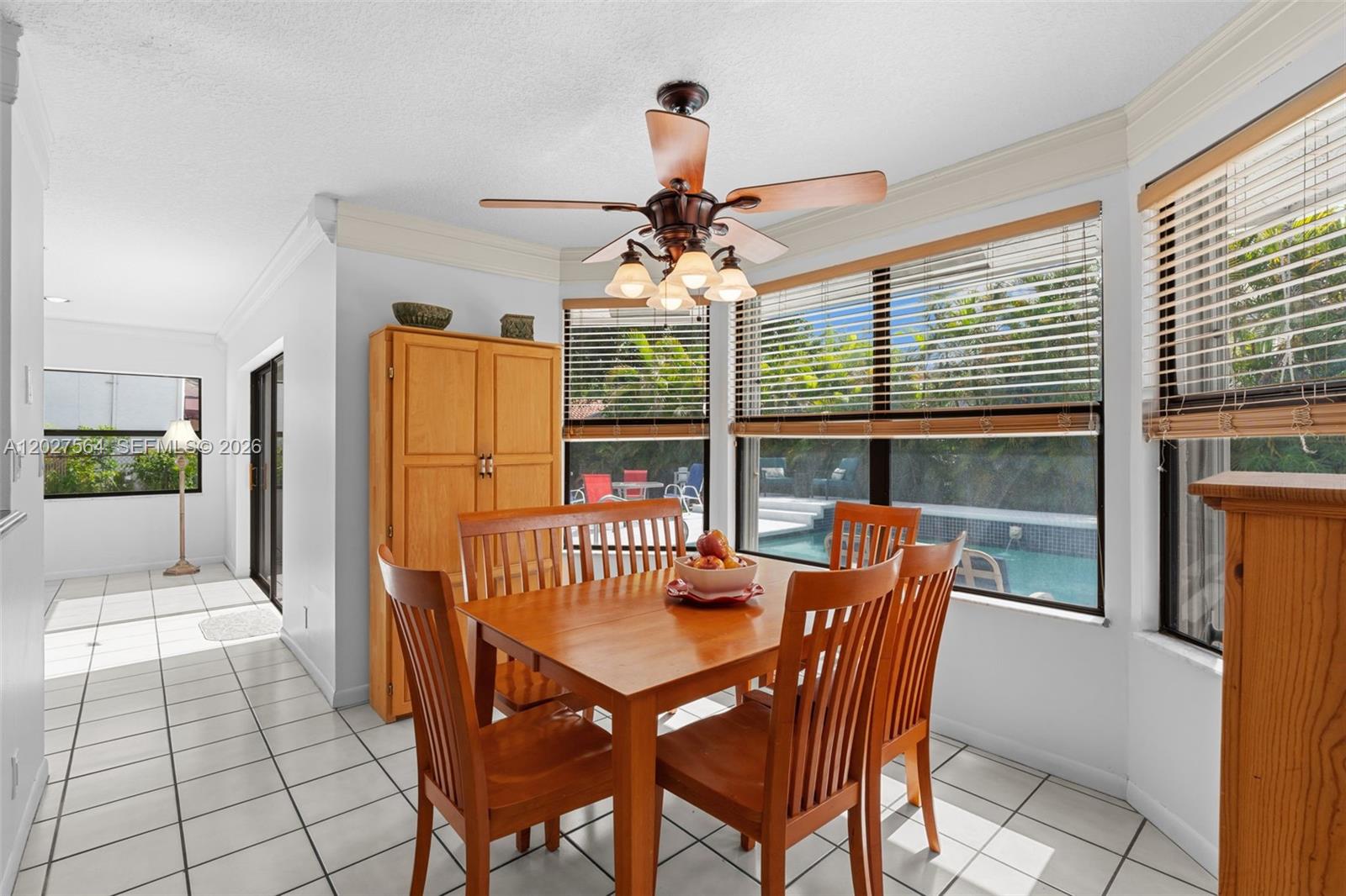 WINSTON PARK - Residential