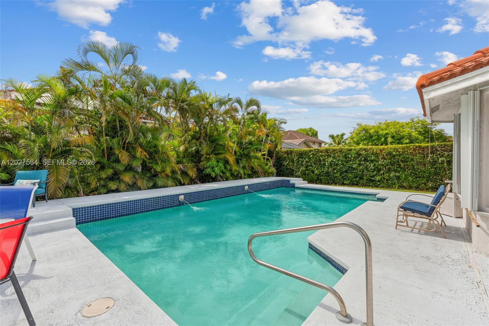 WINSTON PARK - Residential