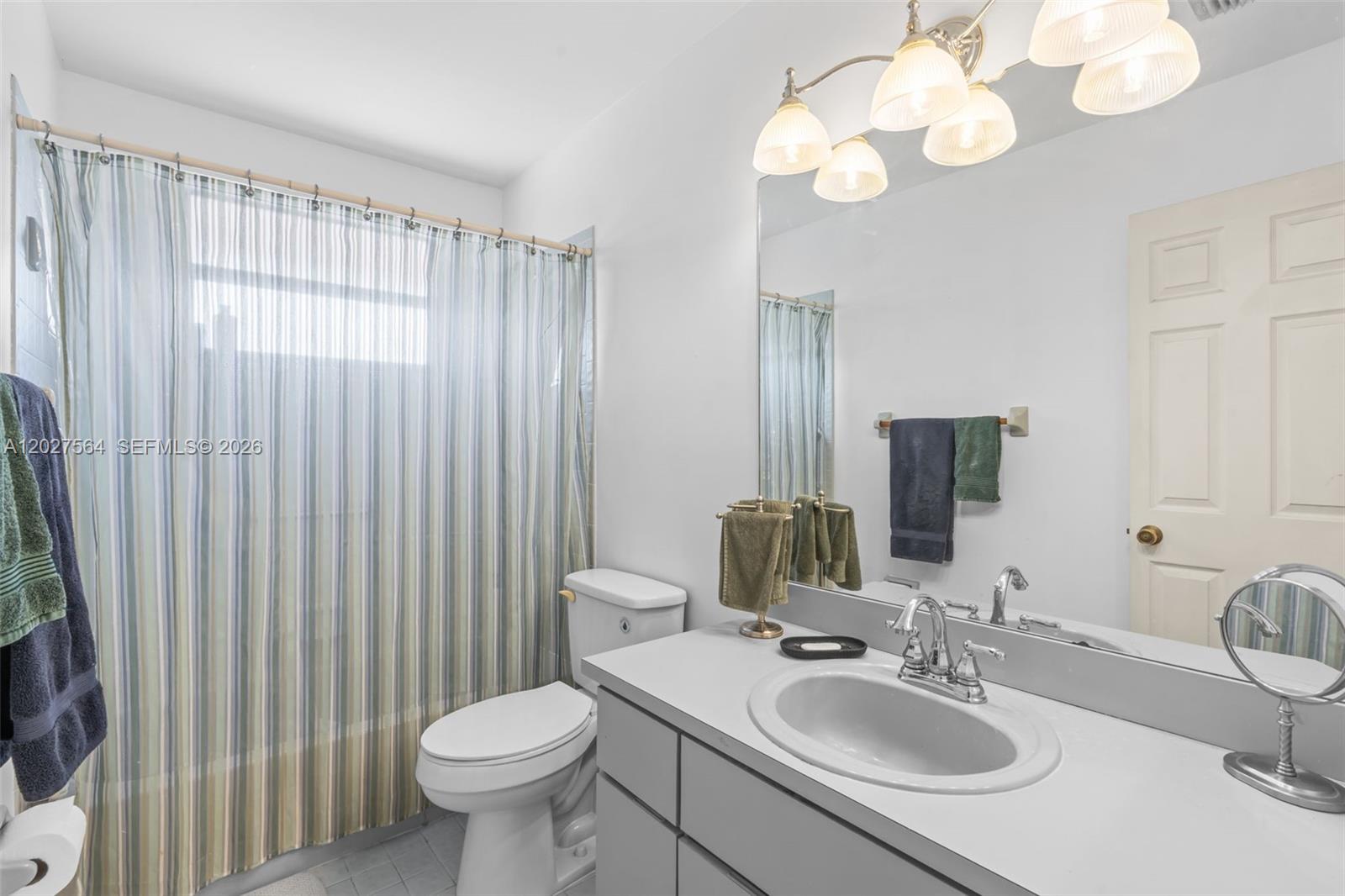 WINSTON PARK - Residential