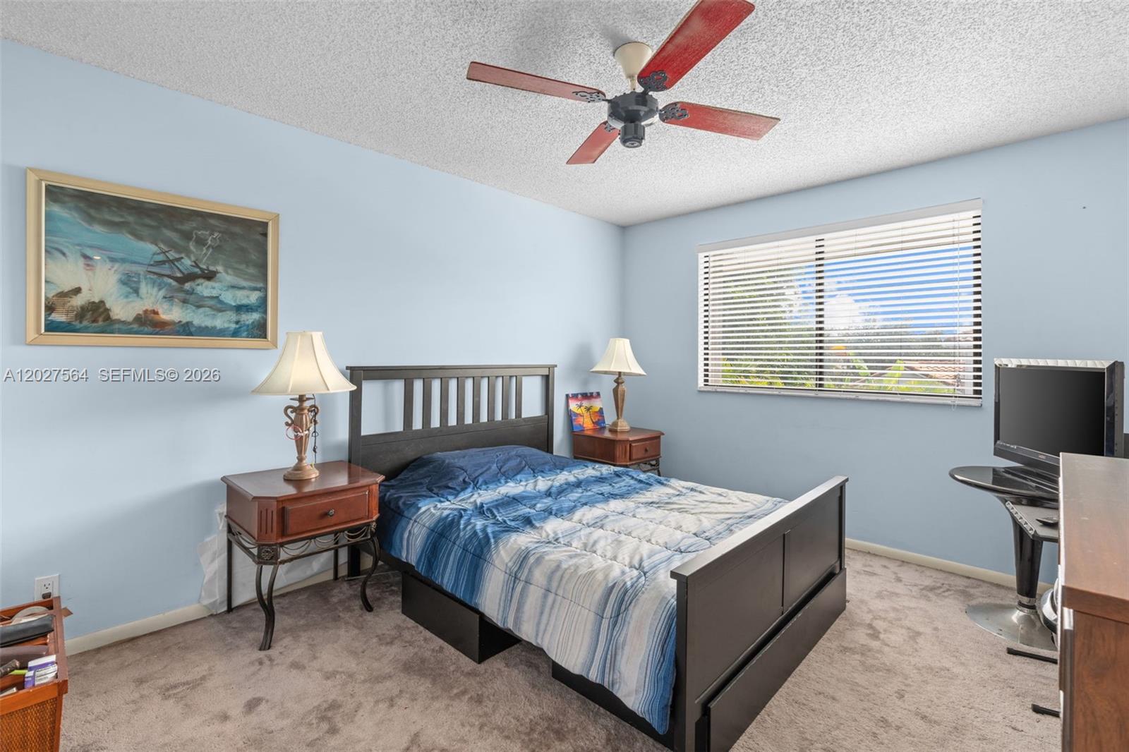 WINSTON PARK - Residential