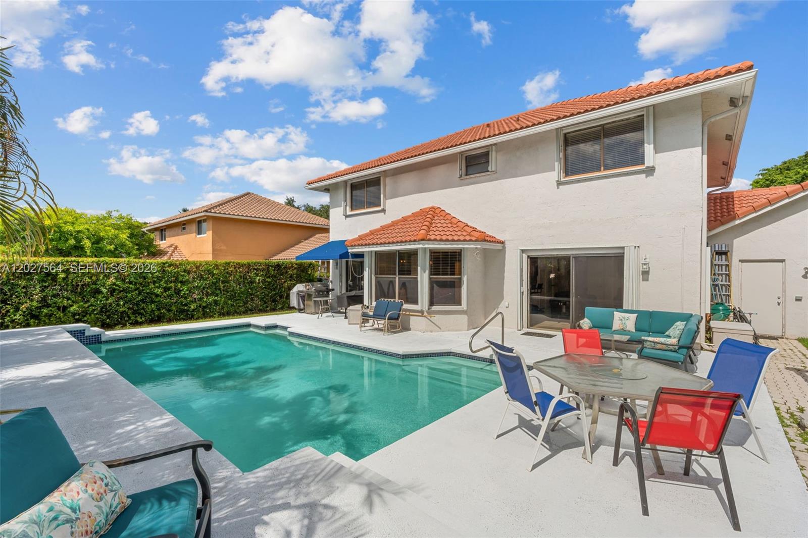 WINSTON PARK - Residential