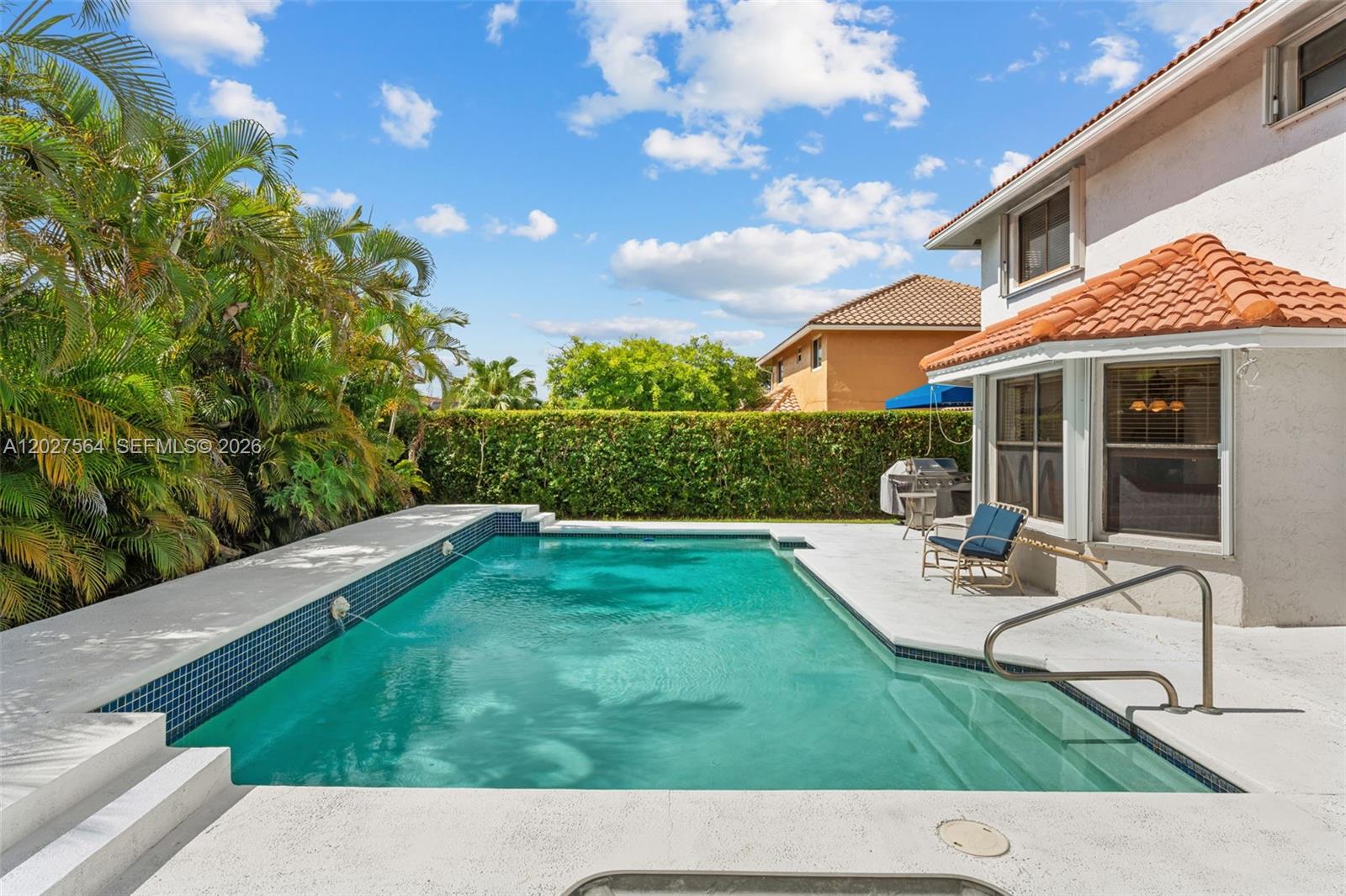 WINSTON PARK - Residential