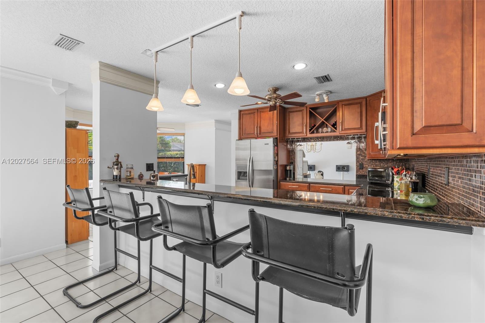 WINSTON PARK - Residential