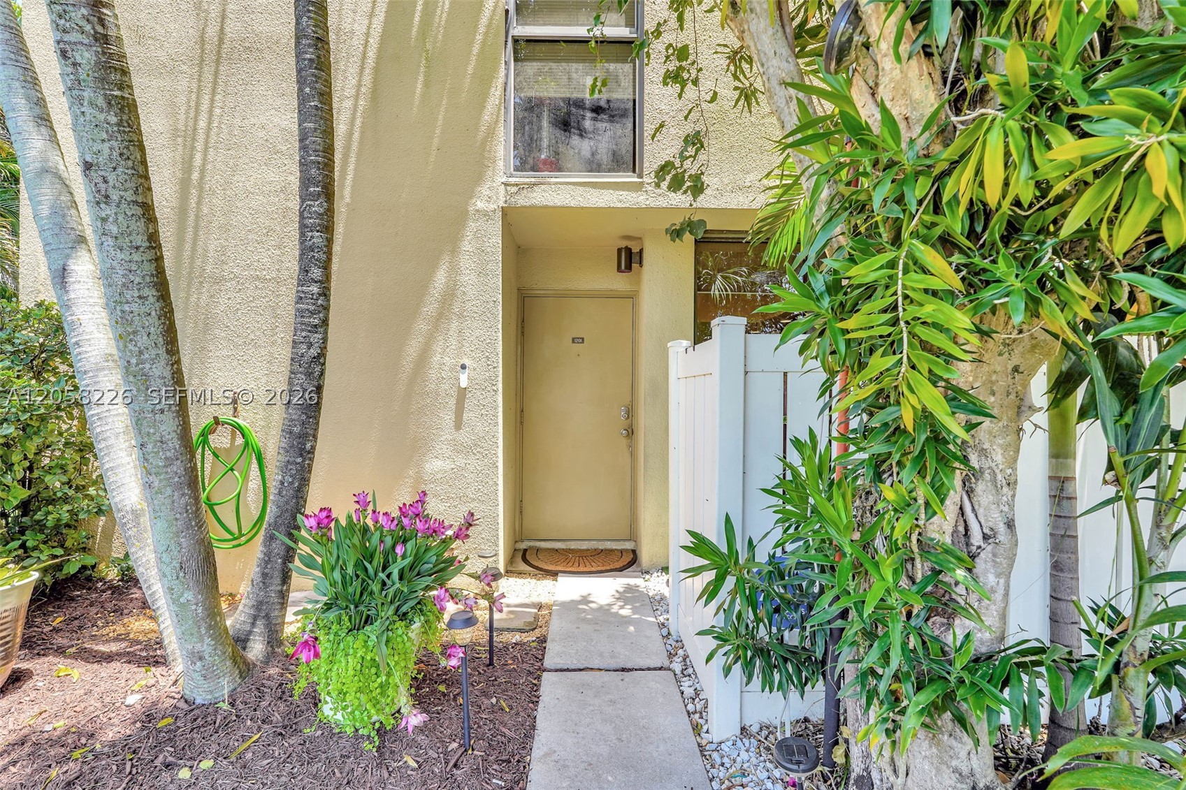 HARVEST SECTION FOUR COND - Residential