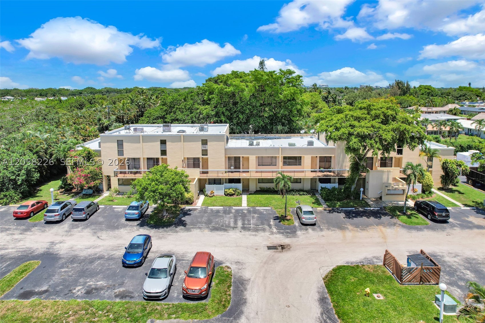 HARVEST SECTION FOUR COND - Residential