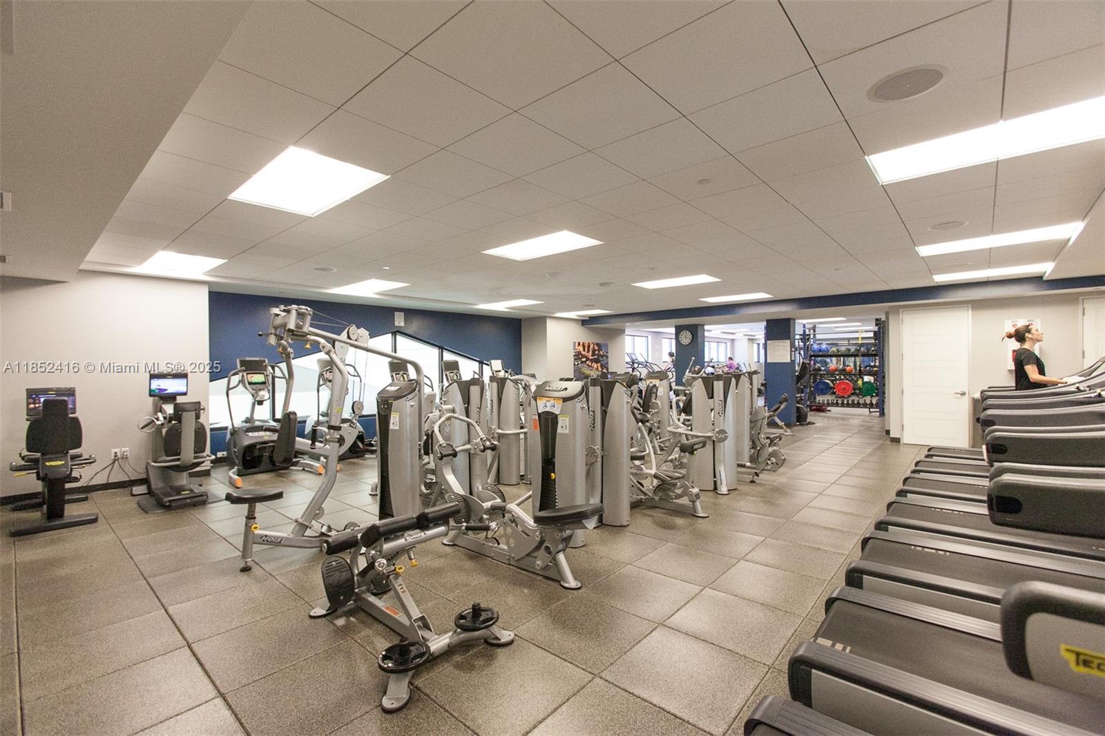 3000 ISL BLVD WILLIAMS IS - Residential