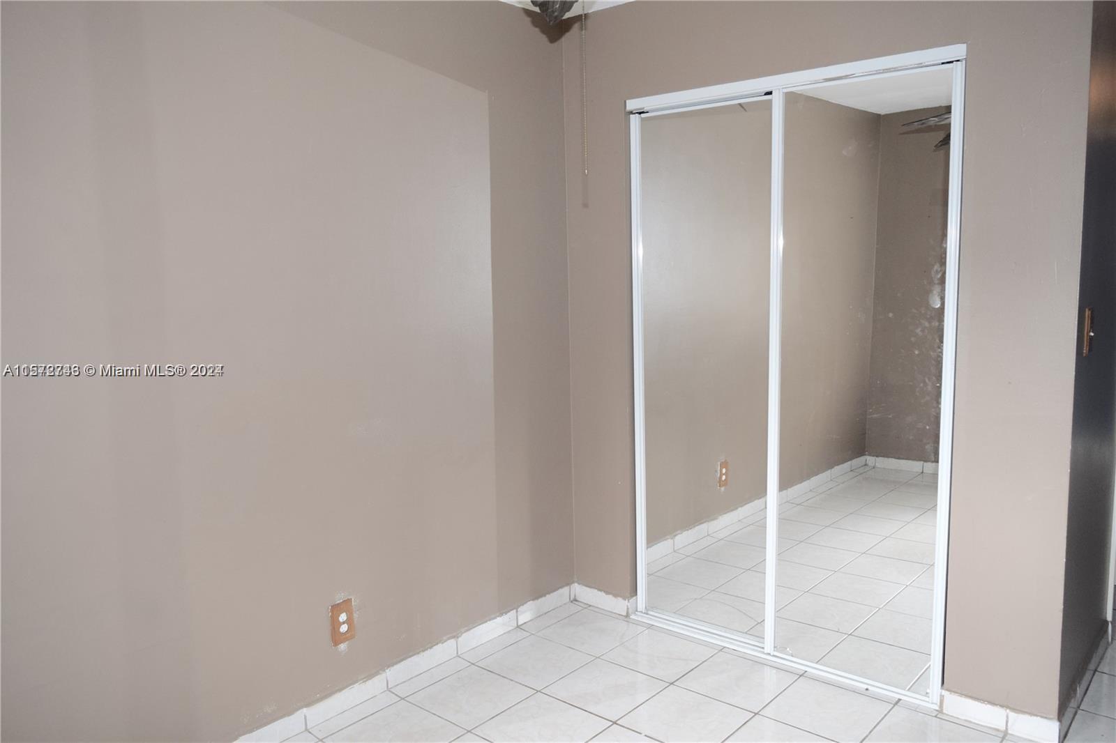 SKY LAKE HOMES - Residential Lease