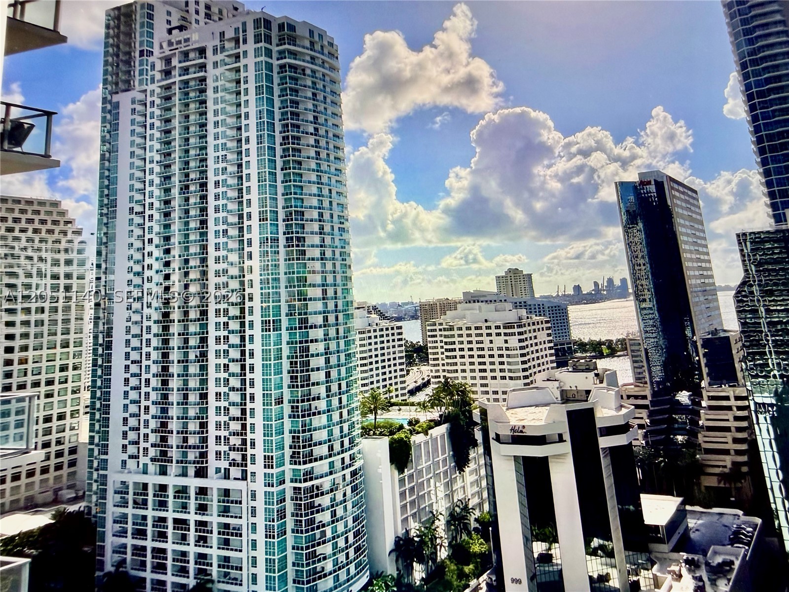 Exceptional two-story loft offering over 1,100 SF of bright and open living space in the heart of Brickell. This spacious residence features soaring high ceilings, floor-to-ceiling windows, abundant natural light, a convenient half bathroom on the main level, and beautiful city views. The open layout provides the perfect combination of comfort and style. Located in one of Brickell’s most desirable buildings, just steps from Brickell City Centre, Mary Brickell Village, restaurants, cafés, shopping, entertainment, and public transportation. A fantastic opportunity to enjoy the ultimate urban lifestyle.
Unit has a tenant until Aug 31, 2026