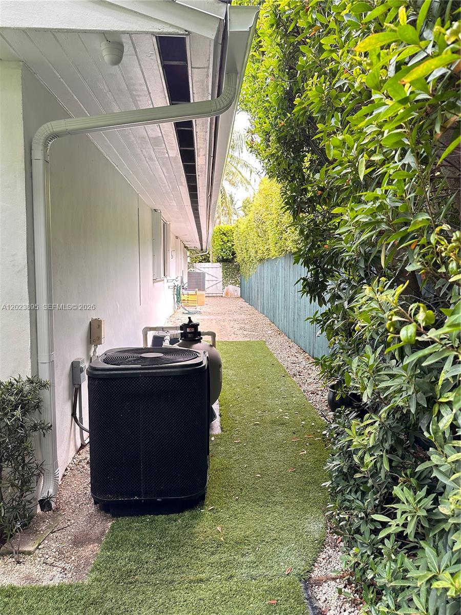 CAPE FLORIDA SUB SEC 1 - Residential Lease
